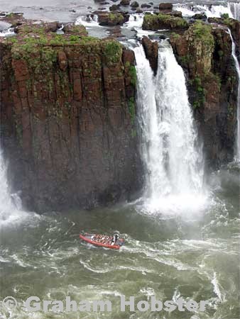 boat-at-falls-1